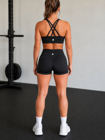 Short sport femme noir nylon spandex – détail coupe taille haute