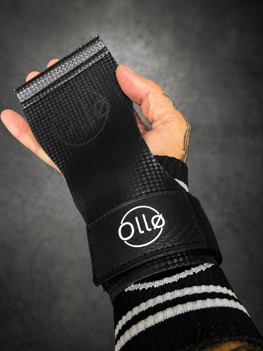 Maniques « carbone » sans magnesie Ollo sport