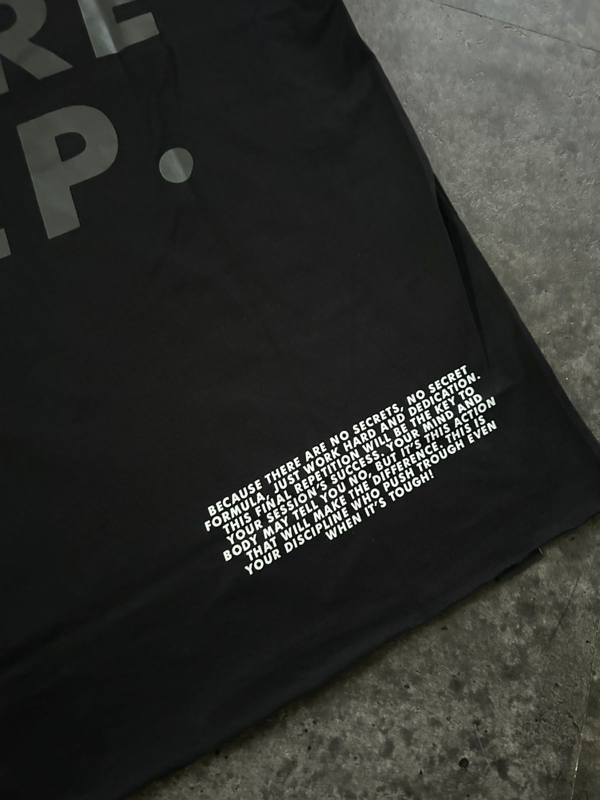 T-shirt oversize One More Rep – Coton 160g Noir sur Noir, CrossFit & Hyrox Ollo sport